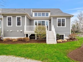 23 Woodmere Drive 13, Milton MA 02186