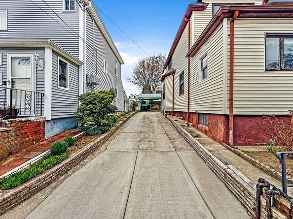 42 Genesee St, Revere MA 02151
