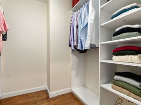 221 Freeman St 221, Brookline MA 02446