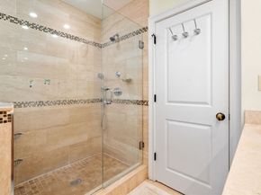 221 Freeman St 221, Brookline MA 02446