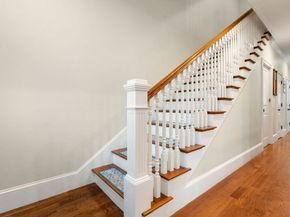 221 Freeman St 221, Brookline MA 02446