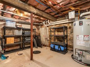 221 Freeman St 221, Brookline MA 02446