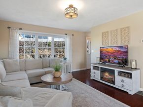 18 Gedney Drive, Peabody MA 01960