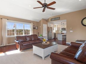 18 Gedney Drive, Peabody MA 01960
