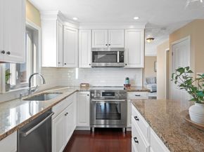 18 Gedney Drive, Peabody MA 01960