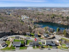 18 Gedney Drive, Peabody MA 01960