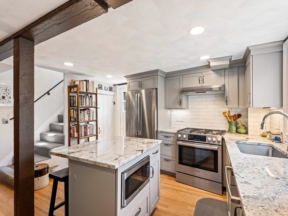 5 N Pine Street 2, Salem MA 01970