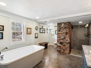 5 N Pine Street 2, Salem MA 01970