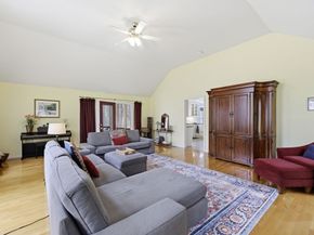 201 Spring St, Hopkinton MA 01748