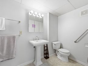 201 Spring St, Hopkinton MA 01748