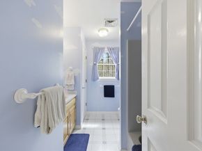 201 Spring St, Hopkinton MA 01748