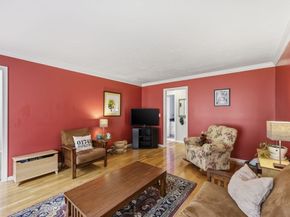 201 Spring St, Hopkinton MA 01748