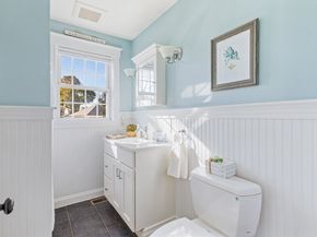 24 Brow Ave, Braintree MA 02184