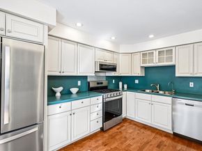1 Mark St, Manchester MA 01944