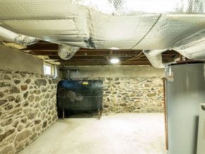 388 Water St, Clinton MA 01510