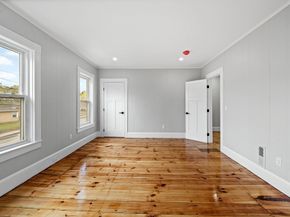 388 Water St, Clinton MA 01510