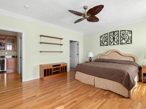 8 Ridgeway Cir 8, West Newbury MA 01985