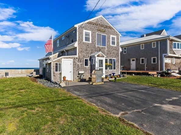 36 Ocean St, Marshfield MA 02050
