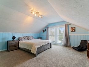 11 River Ave, Grafton MA 01560