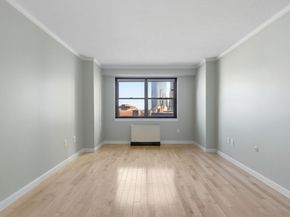9 Hawthorne Place 11J, Boston MA 02114