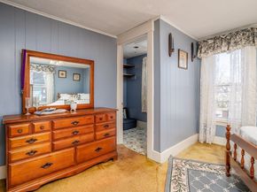 9 Dudley, Leominster MA 01453