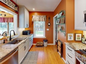 130 Whittemore St, Fitchburg MA 01420