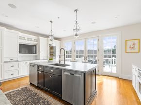 75 Washington St, Sherborn MA 01770