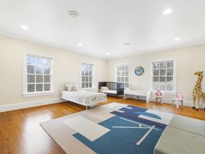 75 Washington St, Sherborn MA 01770