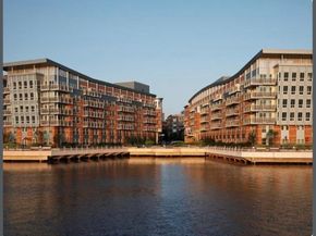 2 Battery Wharf 2408, Boston MA 02109