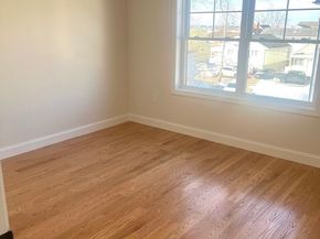 84 Arcadia 3, Revere MA 02151