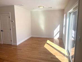 84 Arcadia 3, Revere MA 02151