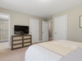 19 Progress Ave, Dudley MA 01571