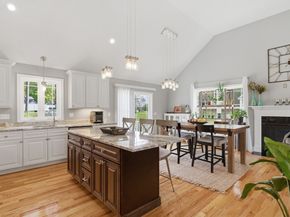 19 Progress Ave, Dudley MA 01571