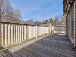 25 Essex Green Ln C, Peabody MA 01960