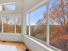 31 Overlook Dr, Southborough MA 01772