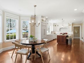 21 Chadbourne Road, Lexington MA 02421