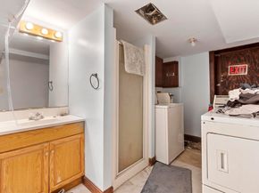 230 S Main St, Athol MA 01331