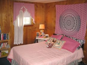 118 Elwell, Malden MA 02148