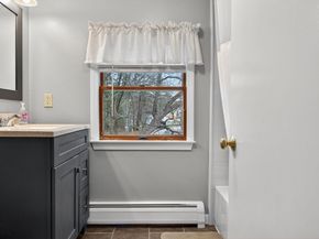 56 Lake St, Tewksbury MA 01876