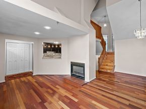 237 South St 6, Shrewsbury MA 01545
