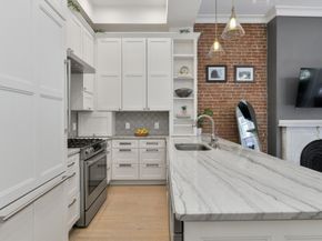 81 Waltham St 3, Boston MA 02118