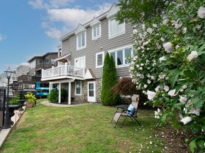135 Lake Ave, Worcester MA 01604