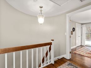 11 Oak St 16, Wellesley MA 02482