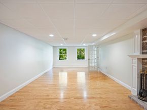 137 Fairoaks Ln, Cohasset MA 02025