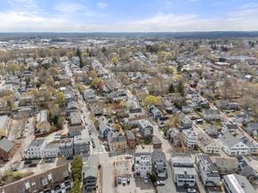 150 Merrimac St I, Newburyport MA 01950