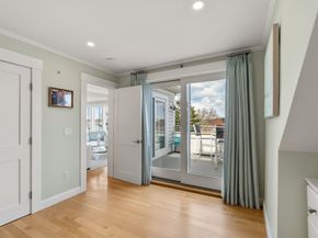 150 Merrimac St I, Newburyport MA 01950