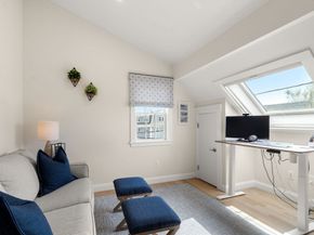 150 Merrimac St I, Newburyport MA 01950