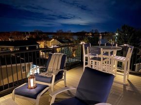 150 Merrimac St I, Newburyport MA 01950