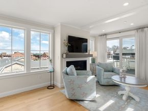 150 Merrimac St I, Newburyport MA 01950