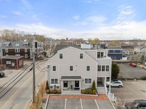 150 Merrimac St I, Newburyport MA 01950